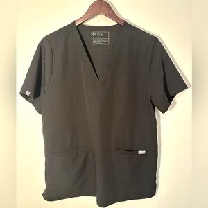 FIGS Black Casma Three-Pocket Scrub Top- Size XL